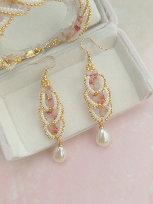 Handmade Pearl Crystal Jewelry Set | Elegant Pink Beaded Bracelet & Drop Earrings Gift for Women
